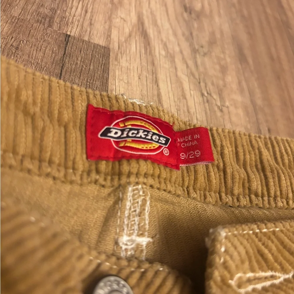 Dickies women’s Tan Corduroy Pants - Picture 5 of 5